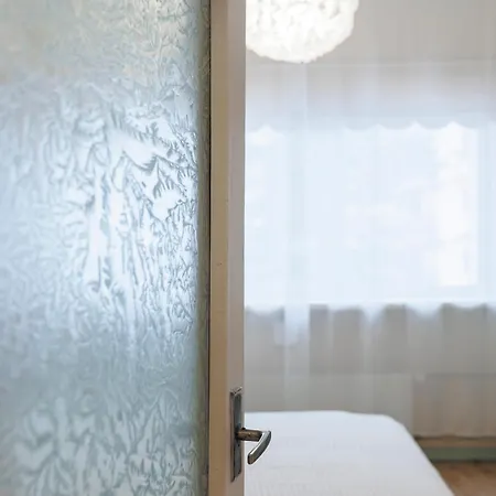 Mugav Roduga Kodu Linnas Koos Tasuta Wifi, Tv & Parkimisega Ootab Sind! Rapla