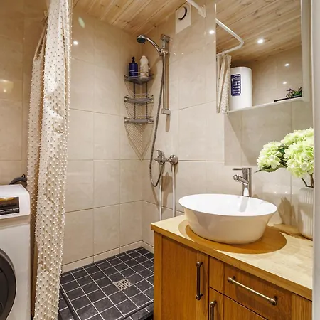 Mugav Roduga Kodu Linnas Koos Tasuta Wifi, Tv & Parkimisega Ootab Sind! Apartment Rapla