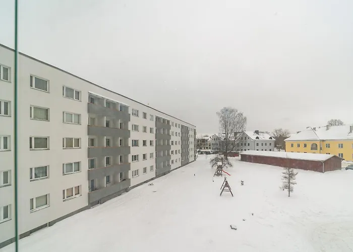 Mugav Roduga Kodu Linnas Koos Tasuta Wifi, Tv & Parkimisega Ootab Sind! * Rapla