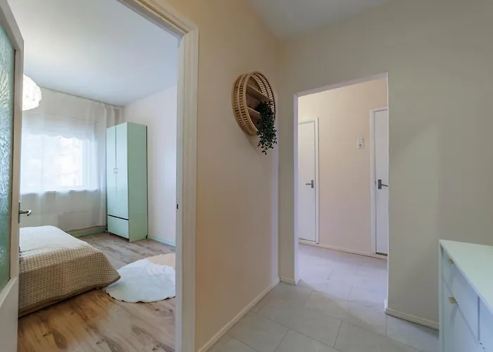 Apartament Mugav Roduga Kodu Linnas Koos Tasuta Wifi, Tv & Parkimisega Ootab Sind! Rapla