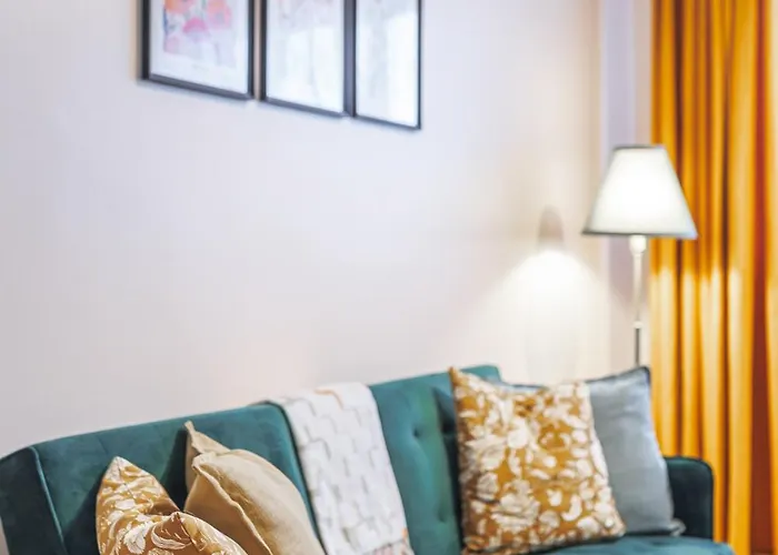 Mugav Roduga Kodu Linnas Koos Tasuta Wifi, Tv & Parkimisega Ootab Sind! Rapla