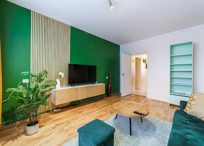 Mugav Roduga Kodu Linnas Koos Tasuta Wifi, Tv & Parkimisega Ootab Sind! Apartament Rapla